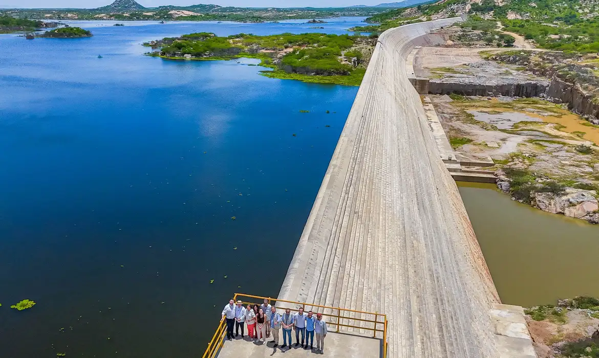 Lula inaugura barragem no RN e reforça compromisso com segurança hídrica