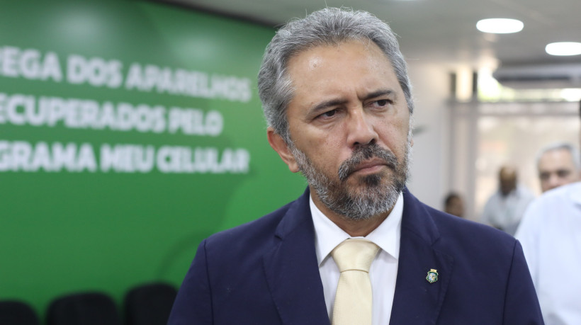 Elmano descarta aliança com Ciro e avalia cenário político no Ceará