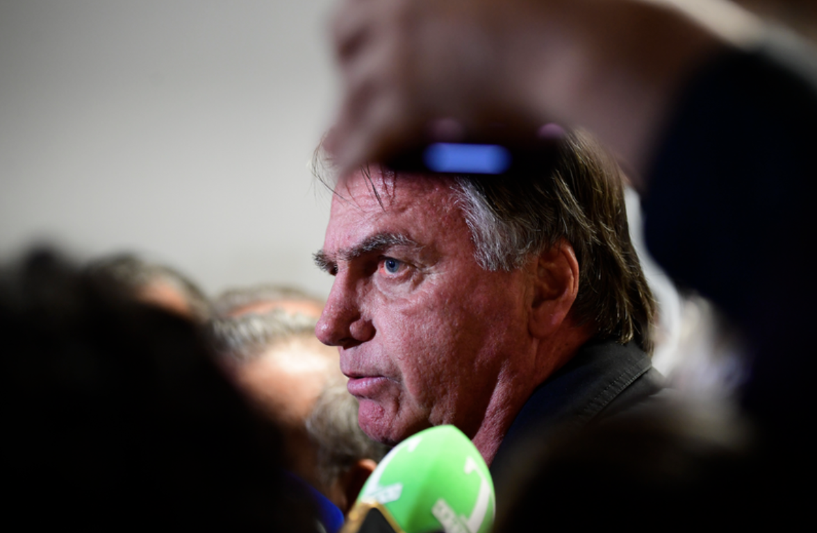 STF analisa denúncia contra Bolsonaro e pode torná-lo réu nesta semana