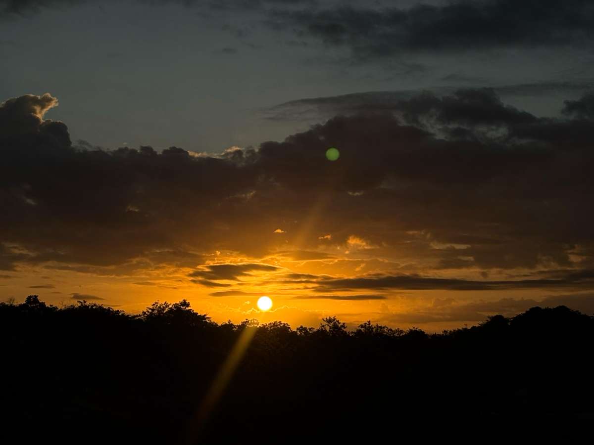 Ceará deve ter menos chuvas e mais calor até quarta