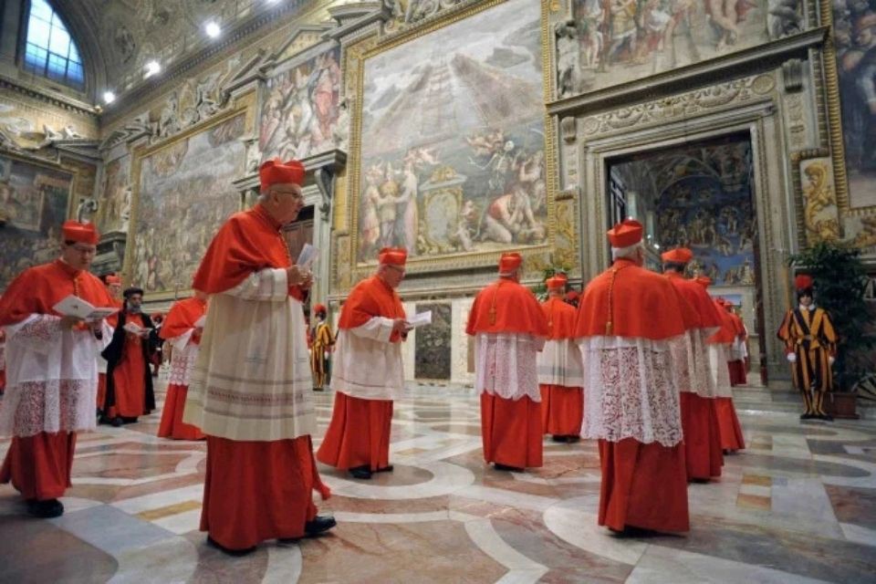Conclave para eleger novo papa começará em 7 de maio, informa Vaticano